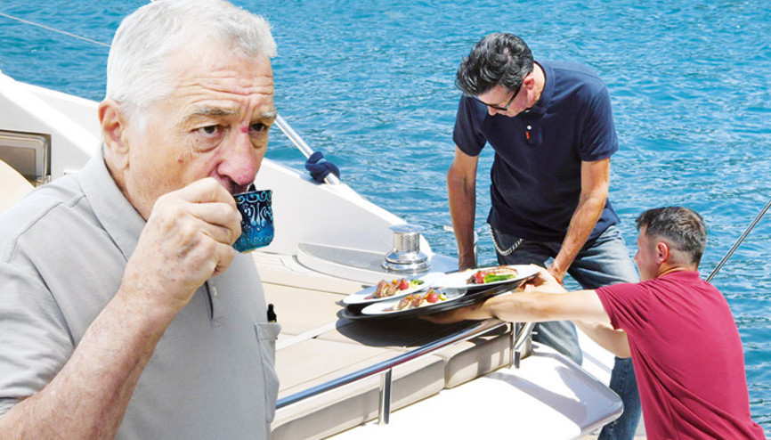 Türk kahvesi ve alinazik... Robert De Niro, Boğazın tadını çıkardı