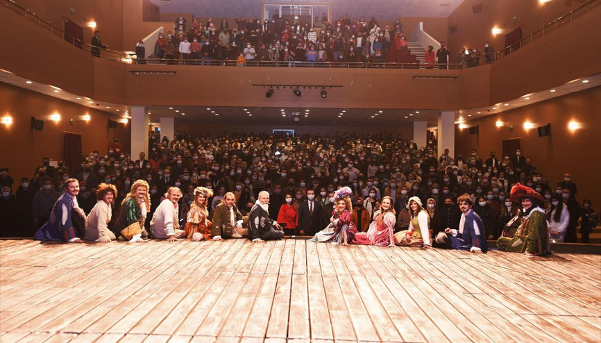 7 ayda 30 bin seyirci