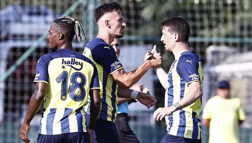 Fenerbahçede Mert Hakan Yandaş sakatlandı