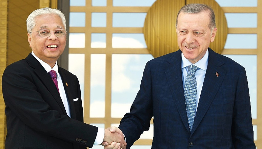 Malezyayla 5 milyar dolarlık işbirliği Malezyayla 5 milyar dolarlık işbirliği