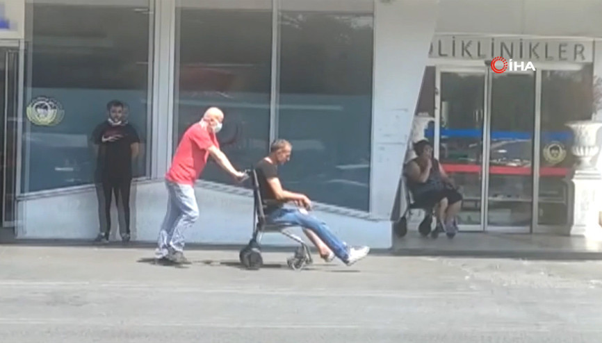 Acemi kasaplar acil servisleri doldurdu