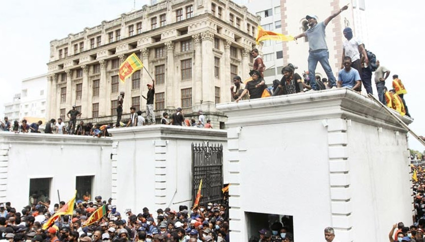 Sri Lanka’da kaos Sri Lanka’da kaos