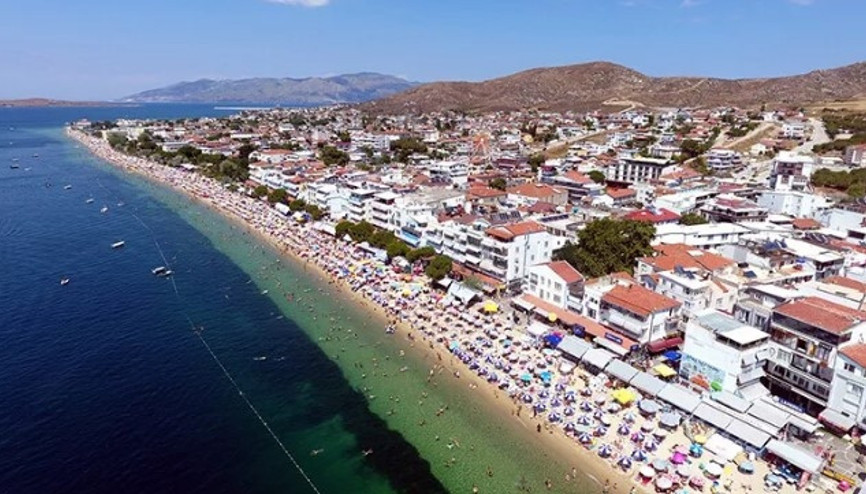 Avşa, Ekinlik ve Marmara Adasına bayramda ziyaretçi akını Nüfus 20 kat arttı, plajlar doldu