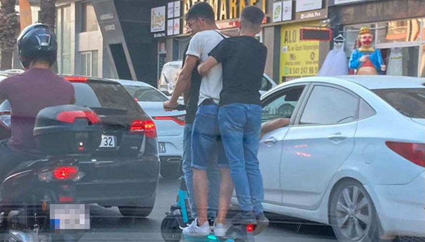 FOTOĞRAF ÖLÜM KOKUYOR