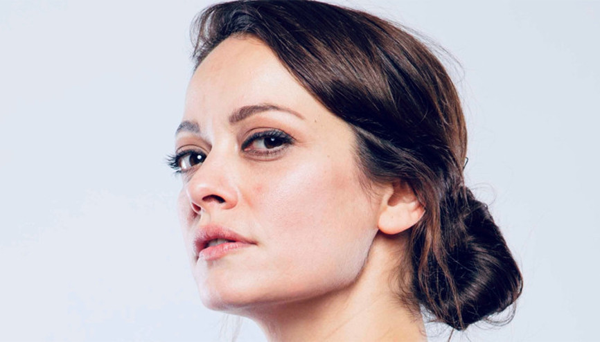 Sezin Akbaşoğulları Sitare karakteri ile “O Kız”da…