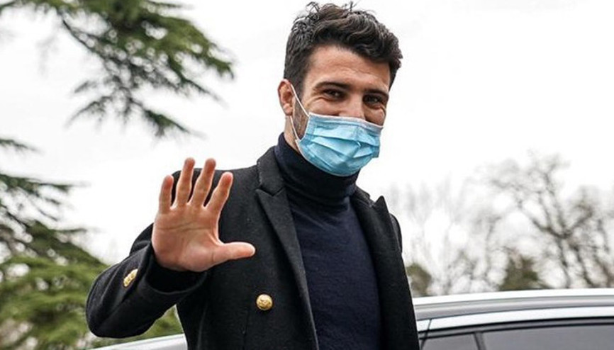 Son dakika: Galatasarayda Mostafa Mohamed gitti, Seferovic geldi Yeni sağ bek Leo Dubois bugün imza atacak ve Amine Harit sürprizi...