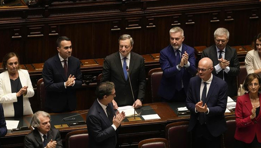 İtalya Başbakanı Mario Draghi bir kez daha istifa etti