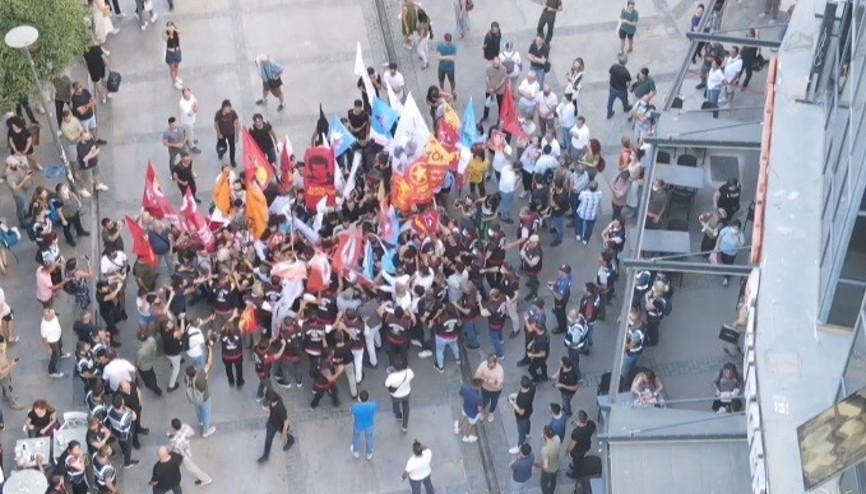 İzmirdeki Suruç anmasında gözaltına alınan 19 kişi serbest bırakıldı