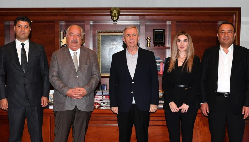 Kongre öncesinde temaslar hızlandı