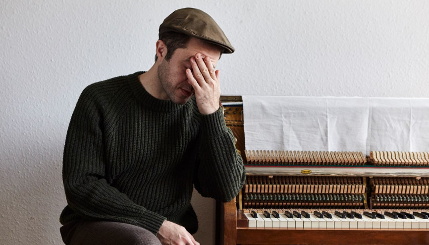 Zamanın hızına karşı durabilecek bir manifesto: ‘Anarya’