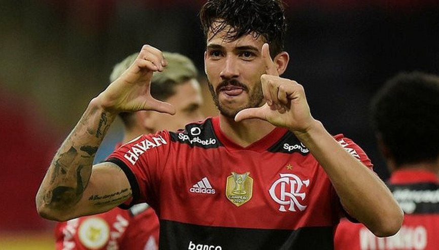 Gustavo Henrique kimdir hangi mevkide oynuyor