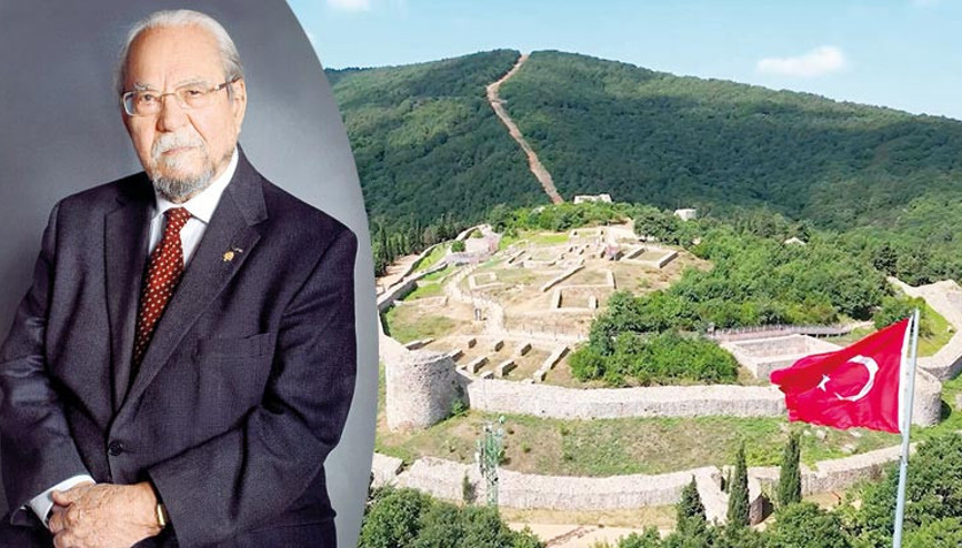 Halil İnalcık İstanbulun kapısında anıldı Halil İnalcık İstanbulun kapısında anıldı