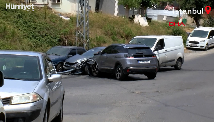 Sarıyerde sürücü ortalığı birbirine kattı