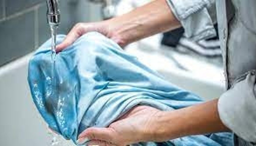 Kumaştan Pas Lekesi Nasıl Çıkar Beyaz, Saten, Pamuklu, İpek Ve Renkli Kumaştan Pas Lekesi Nasıl Temizlenir