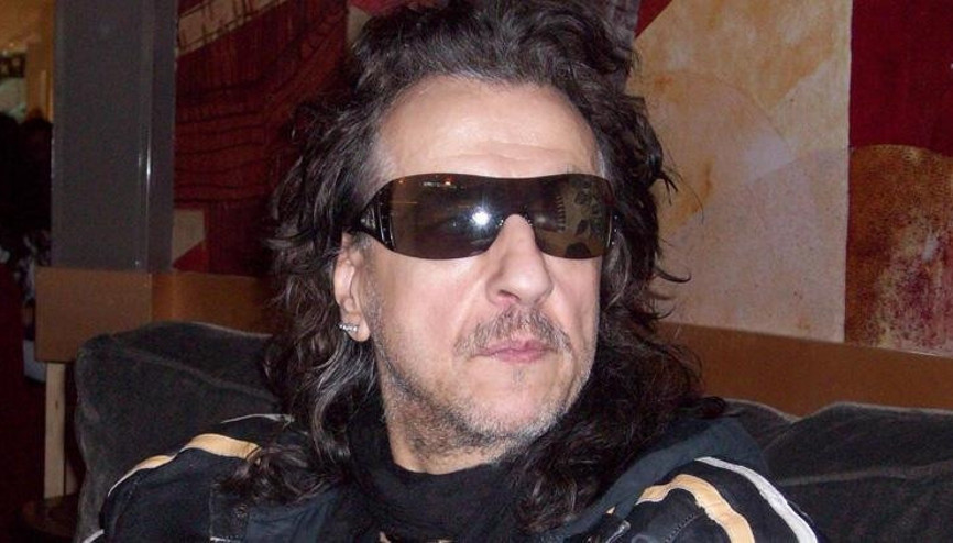 İlhan İrem kaç yaşındaydı, kimdir ve nereli Hayatını kaybeden ünlü sanatçı İlhan İrem şarkıları ve biyografi bilgileri