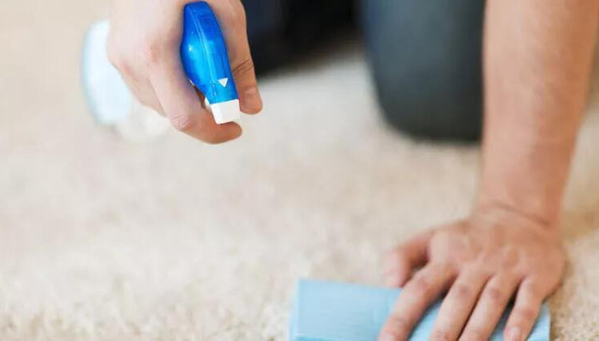 Zift Lekesi Nasıl Çıkar Arabadan, Ayakkabıdan, Fayanstan, Halıdan Ve Duvardan Nasıl Çıkarılır