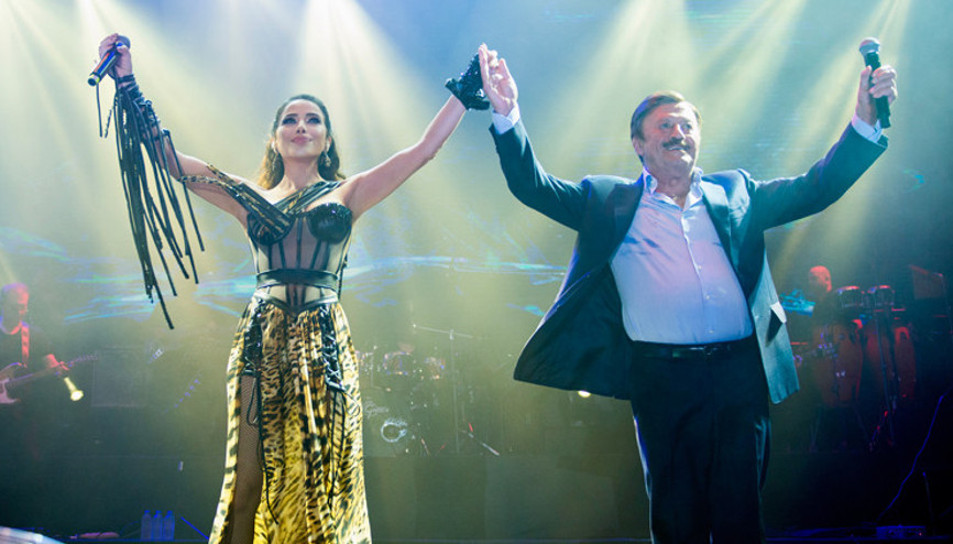 Kuruçeşme Açıkhava sahnesinde yıldızlar buluşması Kuruçeşme Açıkhava sahnesinde yıldızlar buluşması