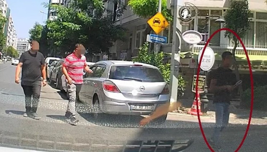 İzmirde korsan otoparkçı baba ve oğlu yakalandı