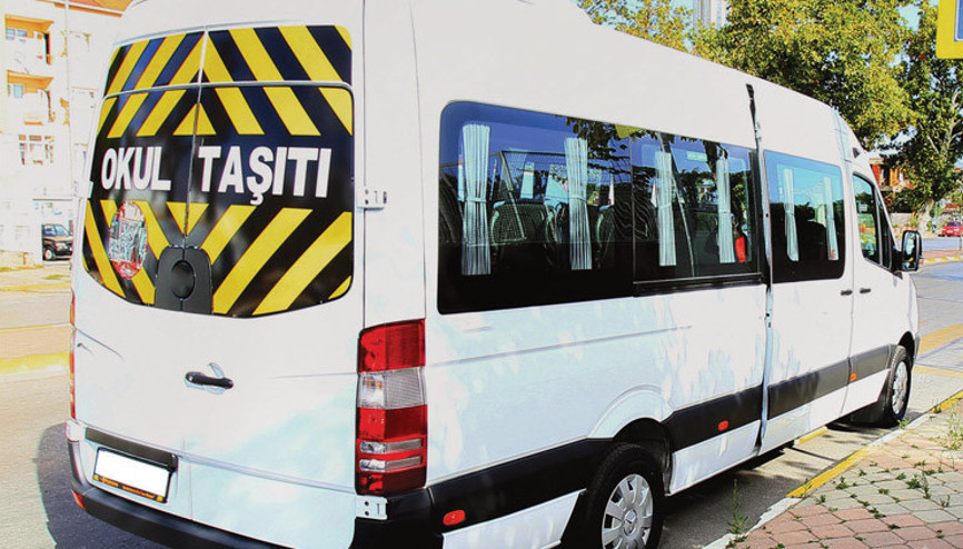 Okul servislerinde yönetmelik ertelendi