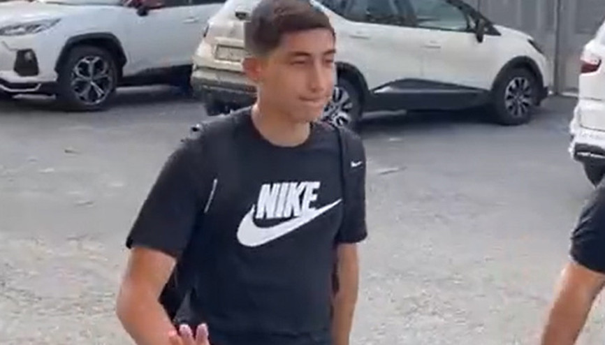 Beşiktaştan ayrılan Emirhan İlkhan sağlık kontrolü için Torinoda Sözleşme detayları...