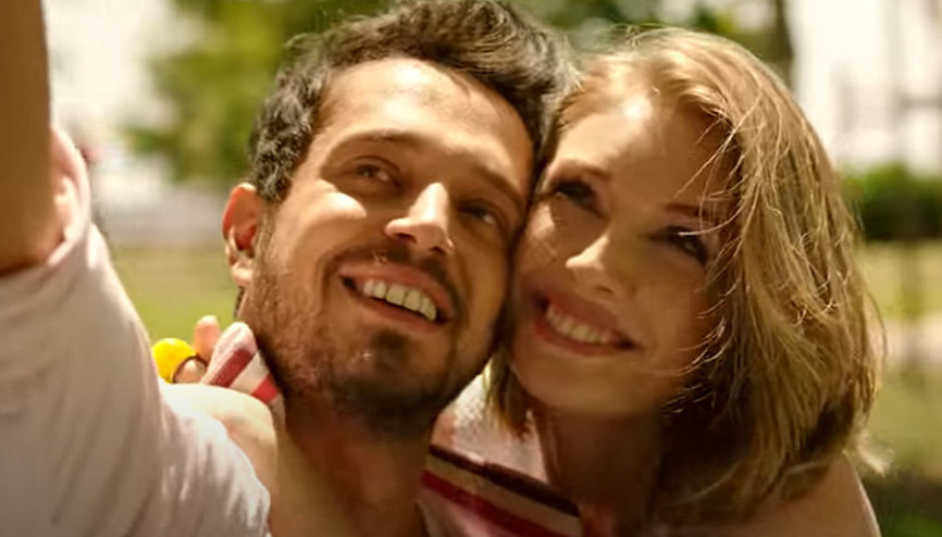 Dönerse Senindir konusu nedir, oyuncuları kimler Dönerse Senindir filmi televizyonda