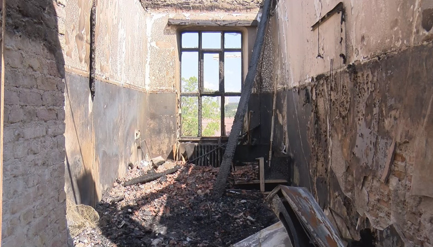 Balıklı Rum Hastanesindeki yangınla ilgili ilk incelemelere göre taşıyıcı sistemlerde problem yok