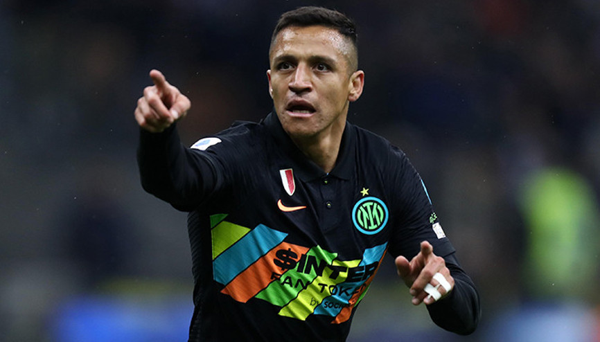 Son dakika: Galatasaray, Alexis Sanchez için de presi sürdürüyor 2 yıllık kontrat teklif edildi