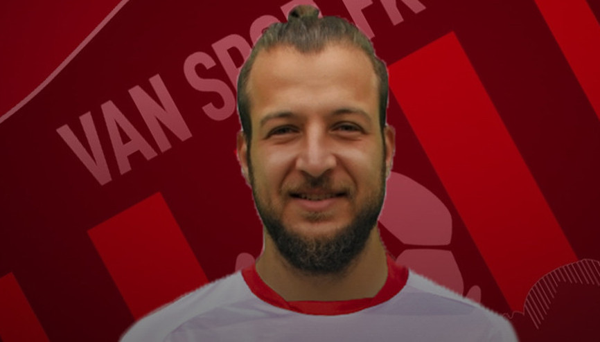 Batuhan Karadenizin yeni takımı resmen açıklandı