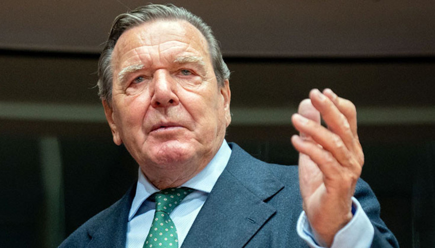 Schröder’e ihraç yok