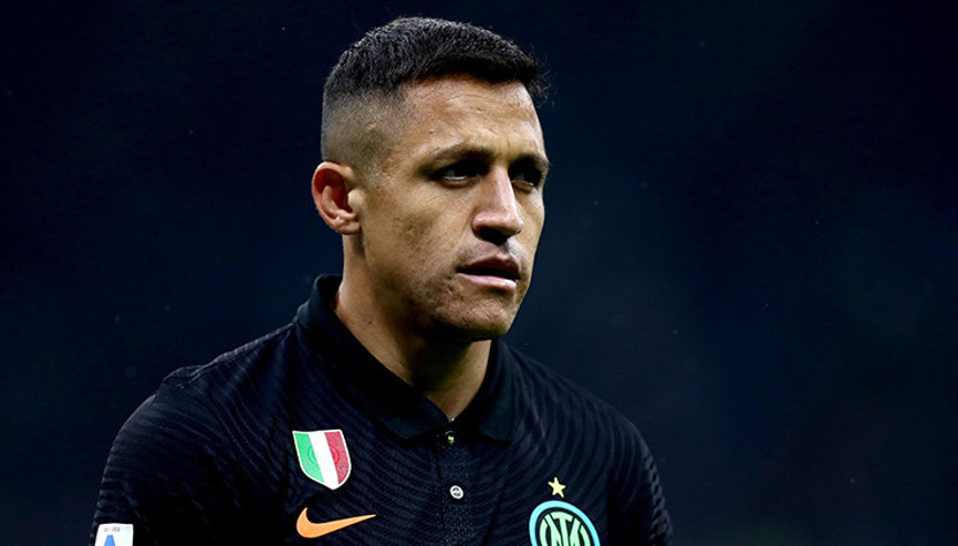 Son dakika: Galatasarayın gündemindeki Alexis Sanchez, Marsilyaya transfer oldu