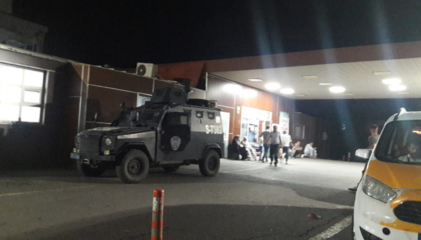 Akrabaların taşlı, sopalı arazi kavgası: 5 yaralı