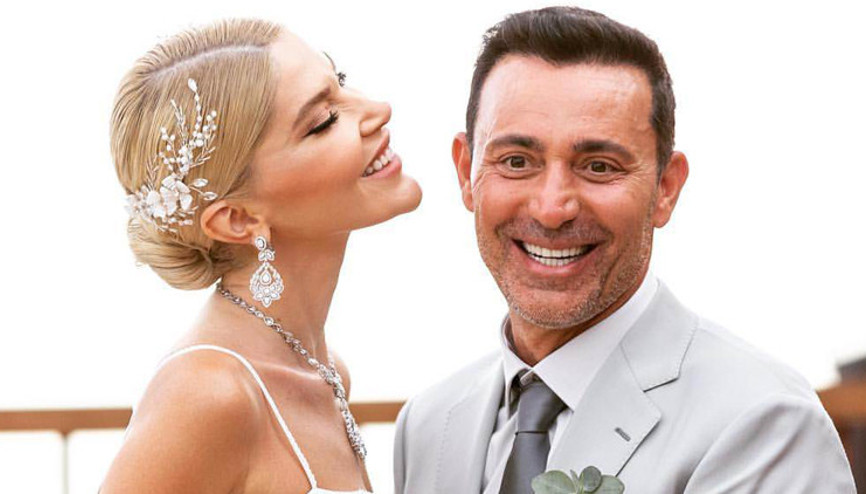 Mustafa Sandal ve Melis Sütşuruptan en güzel düğün hediyesi