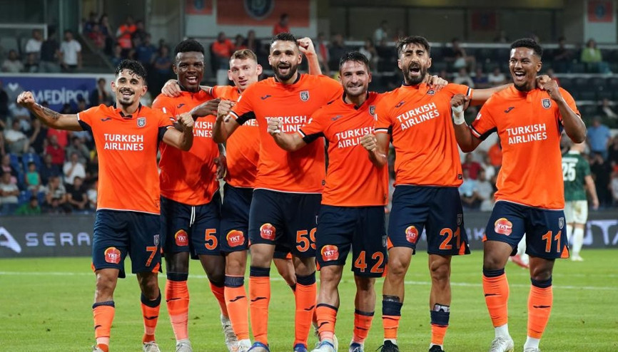 Başakşehirde görüşler ortak: Gruplara kalmak istiyoruz