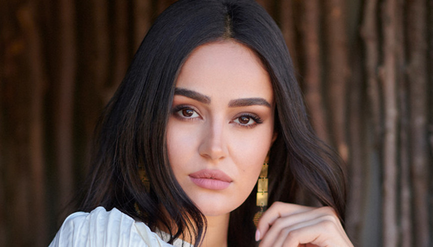 Elif Buse Doğan: Ben yolda yürürken de otururken de şarkı söylerim