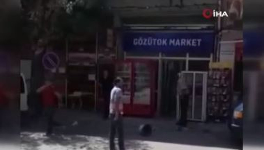 Satırlı sopalı market baskını
