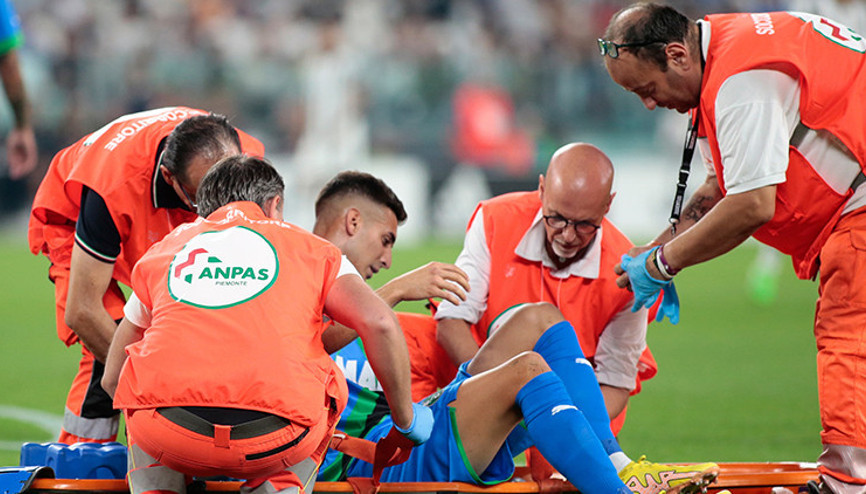 Son Dakika: Sassuoloda Mert Müldür sakatlandı