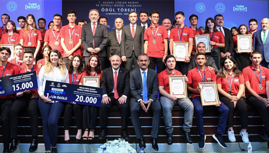 Liselilere patent ve faydalı model ödülleri