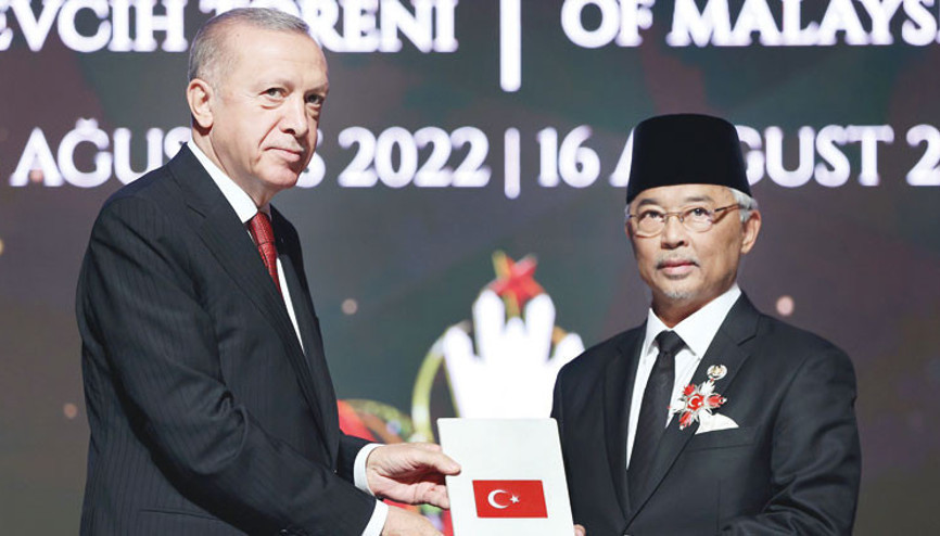 Kral ile karşılıklı Devlet Nişanı