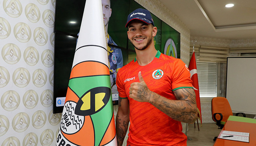 Pedro Pereira 1 yıllığına Corendon Alanyaspor’da
