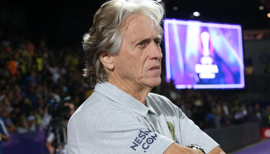 Fenerbahçe teknik direktörü Jorge Jesustan Sörloth ve Maxi Gomez yanıtı