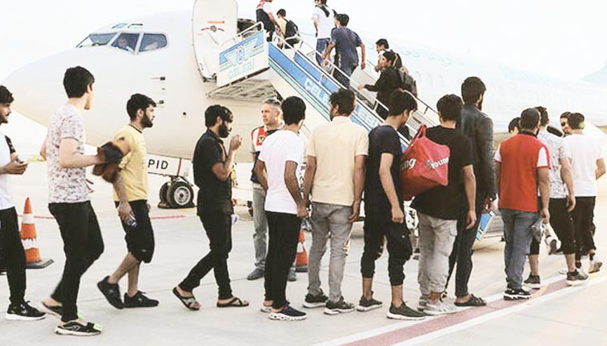 Taliban, Afgan mülteciler için heyet gönderiyor