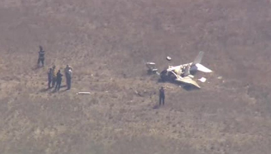 Kaliforniada 2 uçak havada çarpıştı: 2 ölü