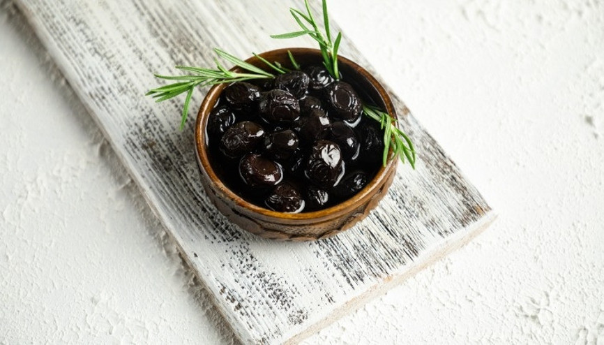 Siyah Zeytinin Cilde Ve Saça Faydaları Nelerdir Çekirdeğinin Neye Faydası Var