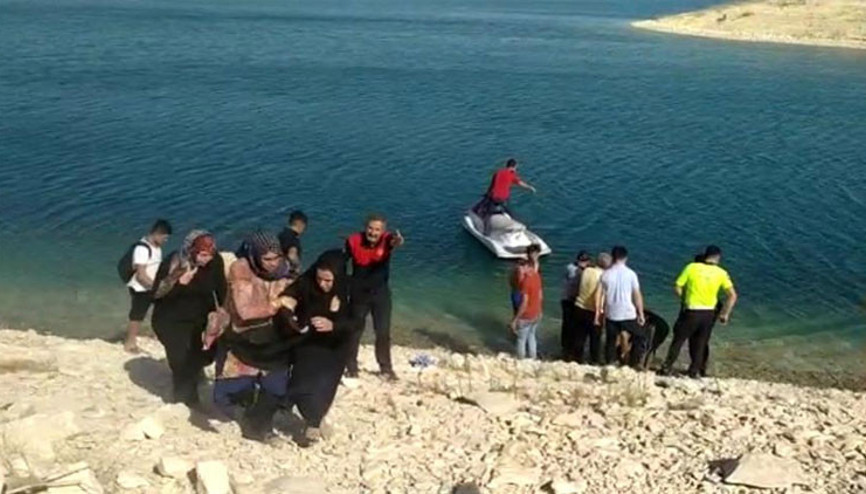 Piknikte aile faciası Kurtarmaya çalıştığı kızıyla birlikte boğuldu