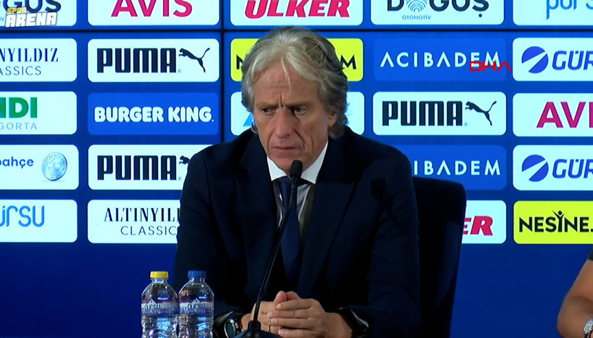 Fenerbahçe Teknik Direktörü Jorge Jesus maç sonu açıklamalarda bulundu