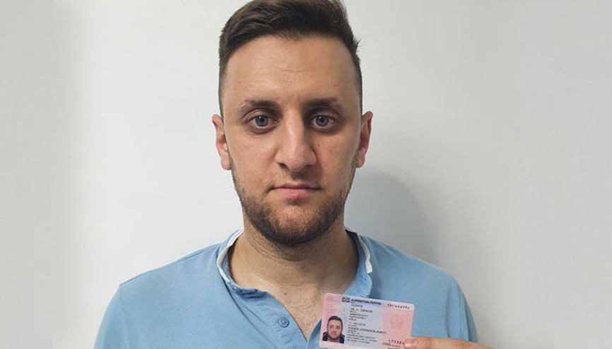 Pasaportları kaybettiğini İstanbul’da anladı