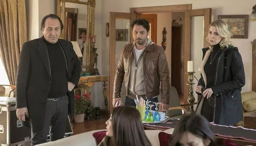 Arka Sokaklar ne zaman başlıyor, yeni sezon tarihi belli oldu mu Arka Sokaklar 17. sezon için geri sayım Arka Sokaklar ne zaman başlıyor, yeni sezon tarihi belli oldu mu Arka Sokaklar 17. sezon için geri sayım