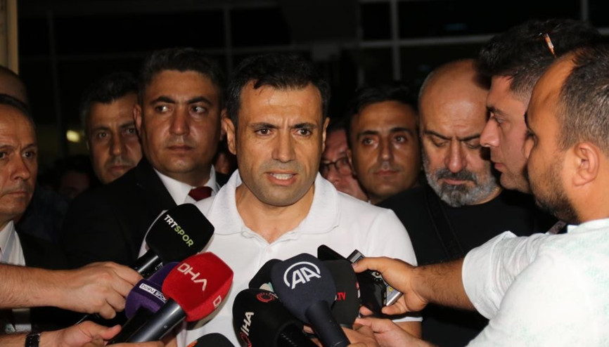 Konyaspor Başkanı Fatih Özgökçen: “2 kırmızı kartı da doğru buluyorum”