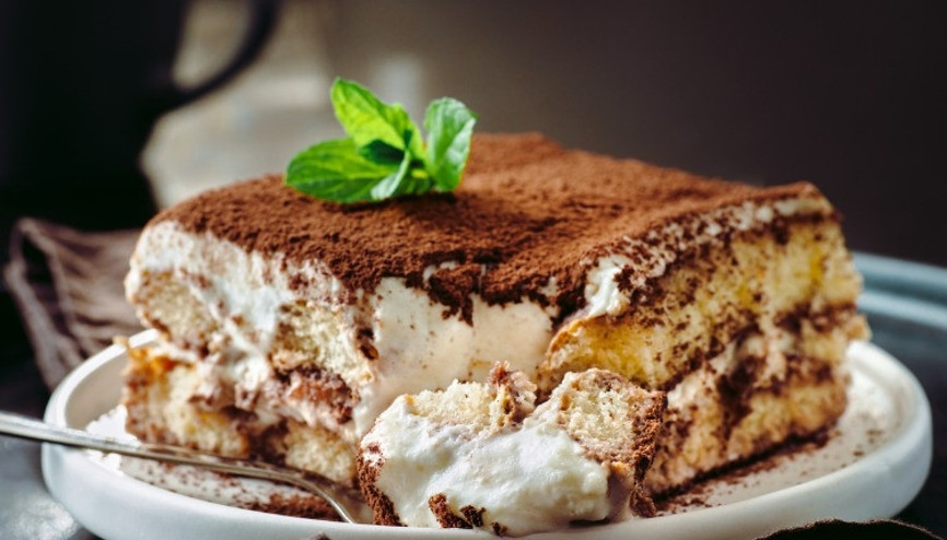 Görünümü de tadı da ayrı güzel İtalyan mutfağının meşhur tatlısı tiramisu nasıl yapılır İşte orjinal tiramisu tarifi, malzemeleri, yapımı ve püf noktaları