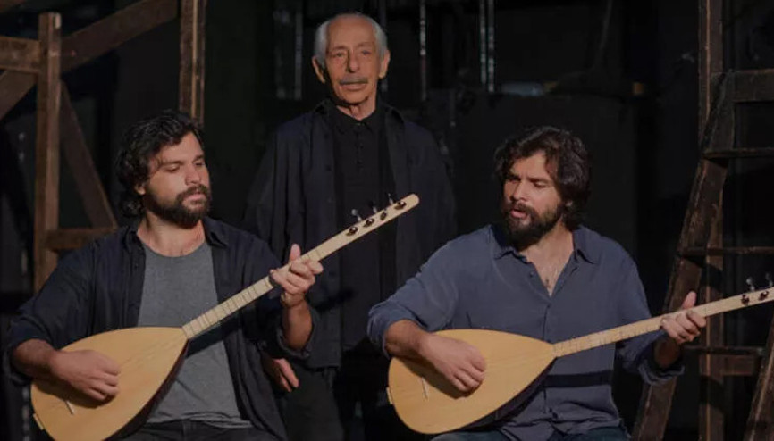 Genco Erkal sahnede rahatsızlandı